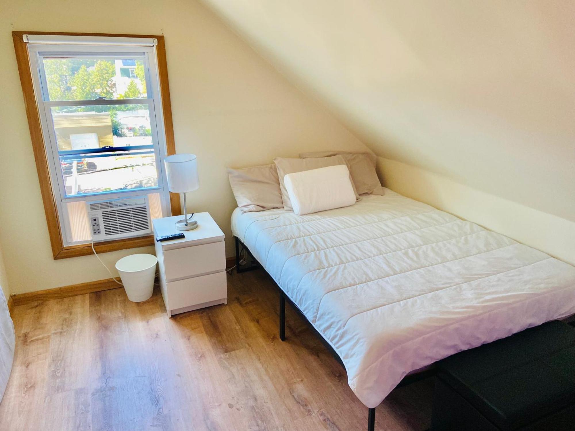 Bright, Stylish & Cozy Private Attic Unit Near Nyc! Apartment Haledon Exterior photo