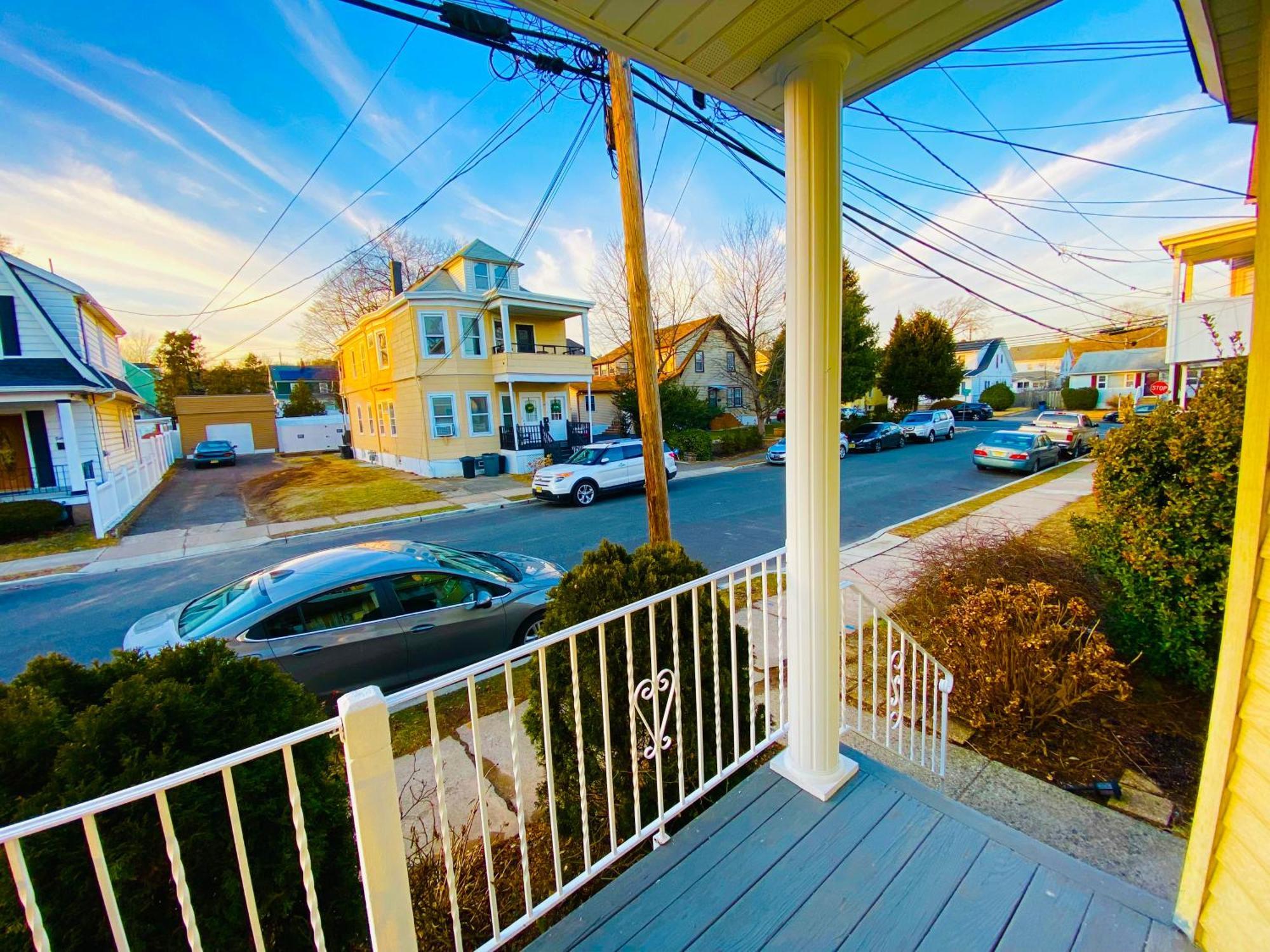 Bright, Stylish & Cozy Private Attic Unit Near Nyc! Apartment Haledon Exterior photo